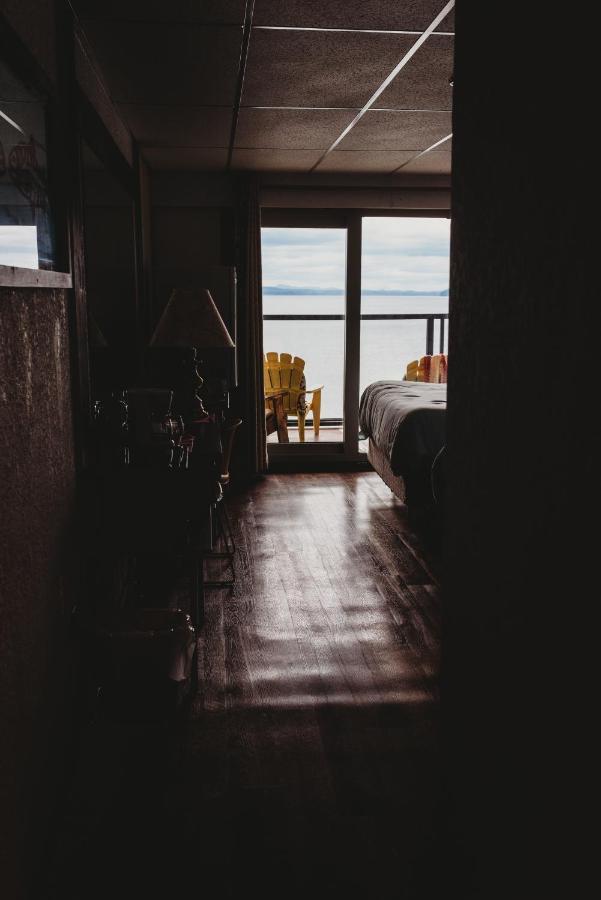 The Oceanfront Hotel Sointula Zewnętrze zdjęcie