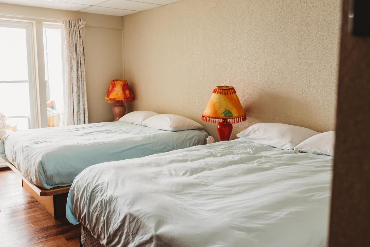 The Oceanfront Hotel Sointula Zewnętrze zdjęcie