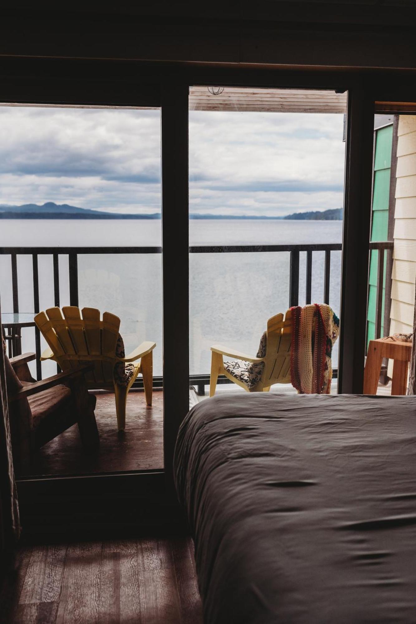 The Oceanfront Hotel Sointula Pokój zdjęcie